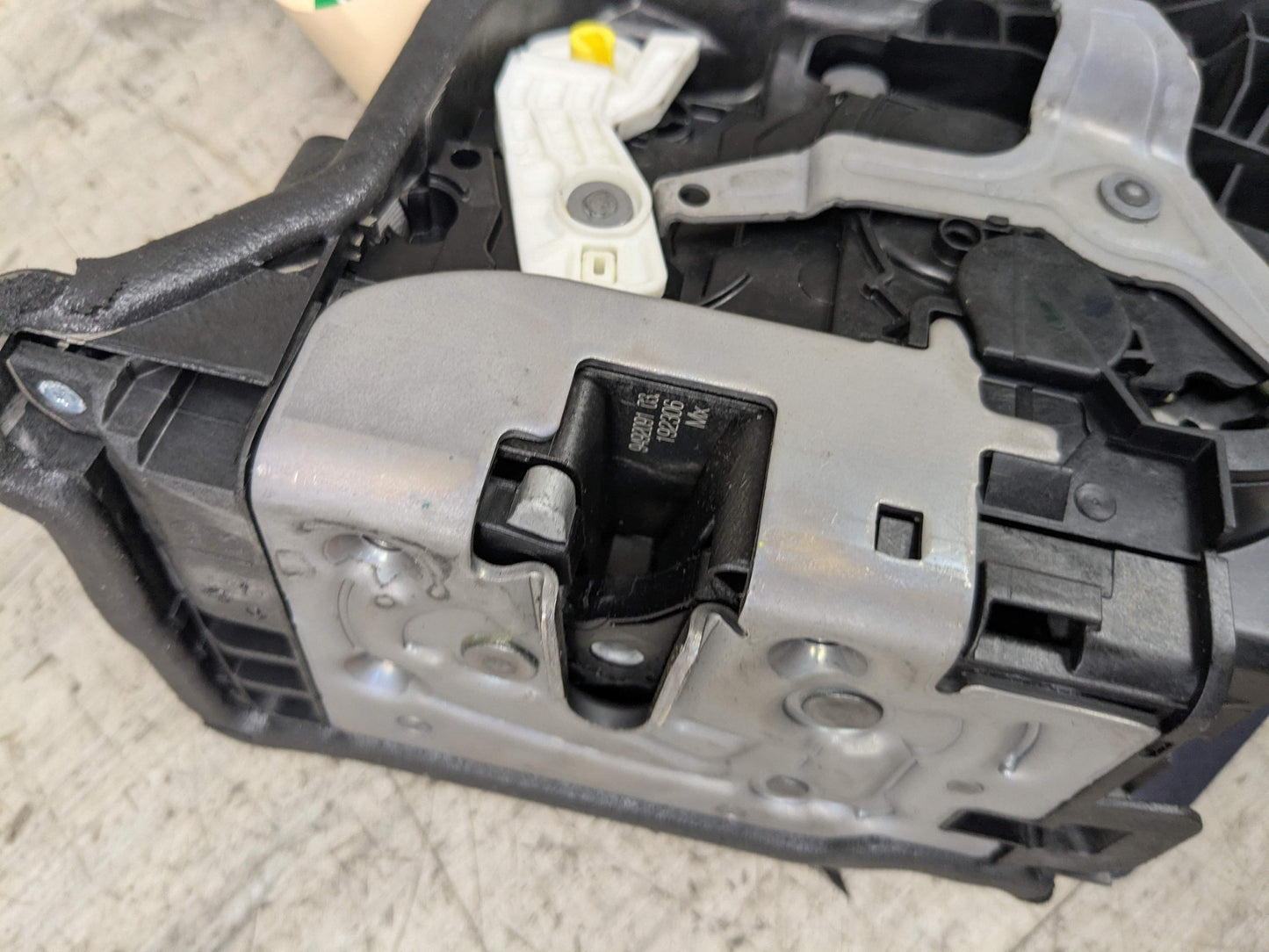 OEM BMW F97 F98 G01 G02 X3 X4 X3M X4M FRONT Left Driver Door Lock Latch Actuator