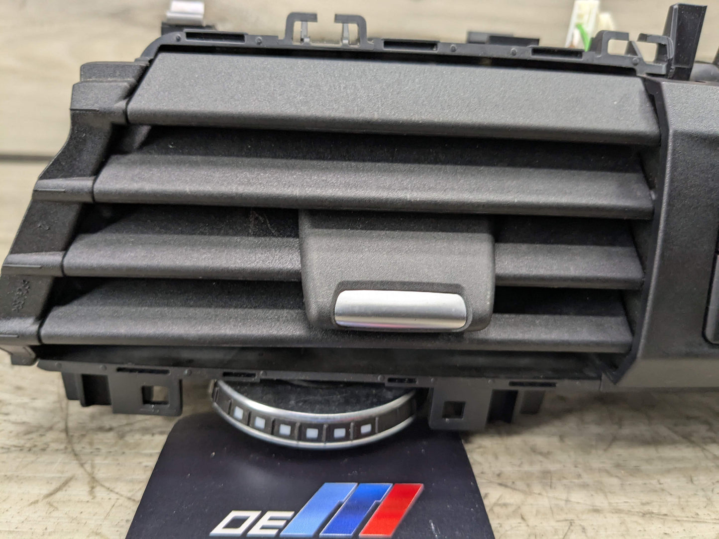 18-21 OEM BMW G01 G02 F97 F98 X3 X4 X3M X4M Dashboard AC Air Vent Center Grille