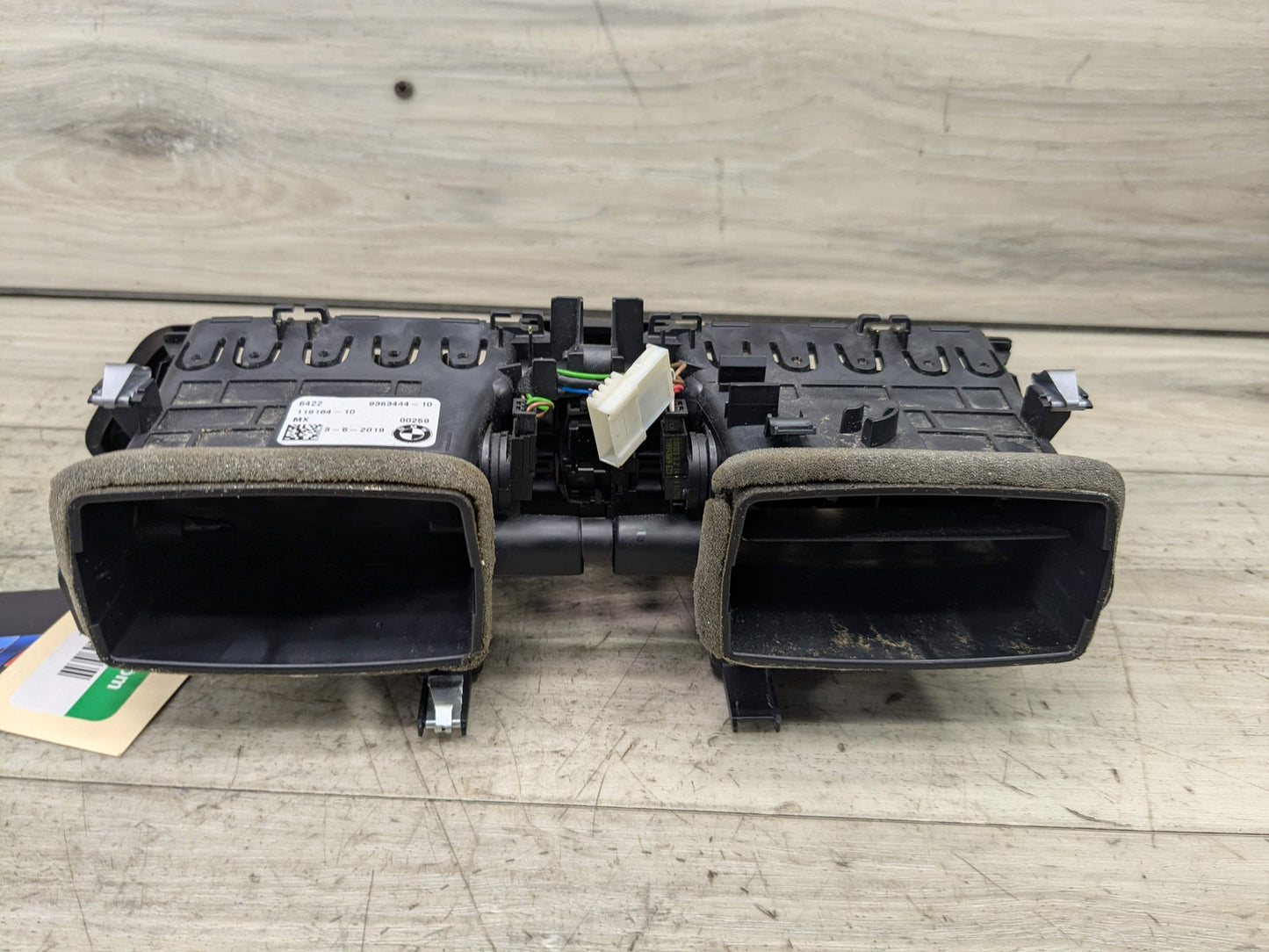 18-21 OEM BMW G01 G02 F97 F98 X3 X4 X3M X4M Dashboard AC Air Vent Center Grille