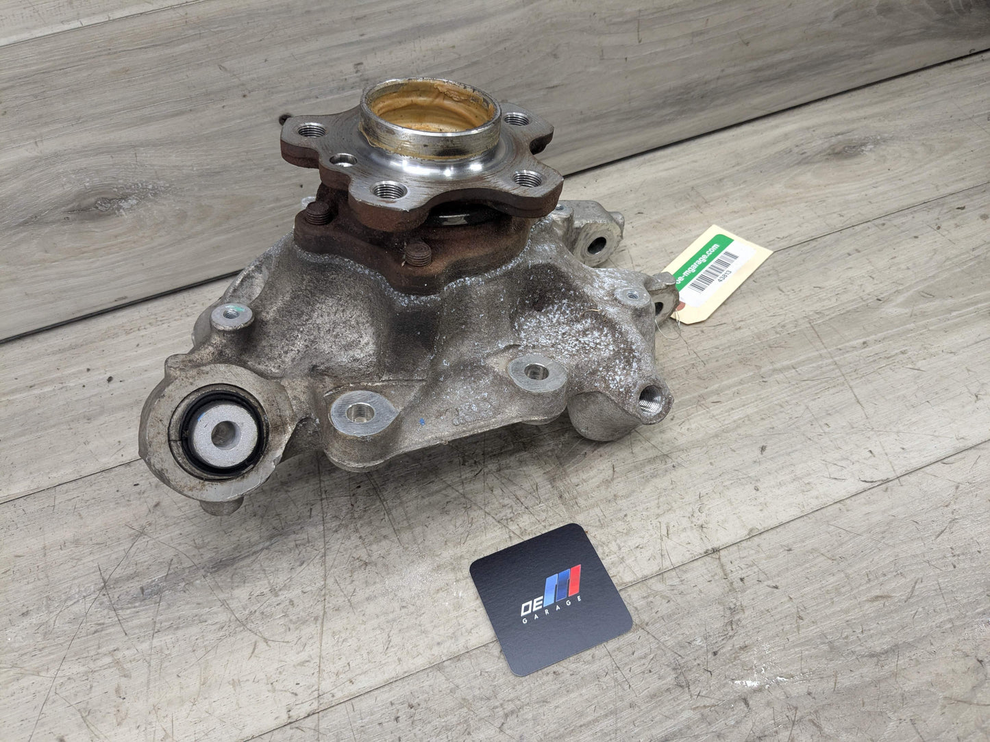 OEM BMW G01 X3 30i 30iX M40iX REAR Right Passenger Knuckle Hub Spindle Bearing