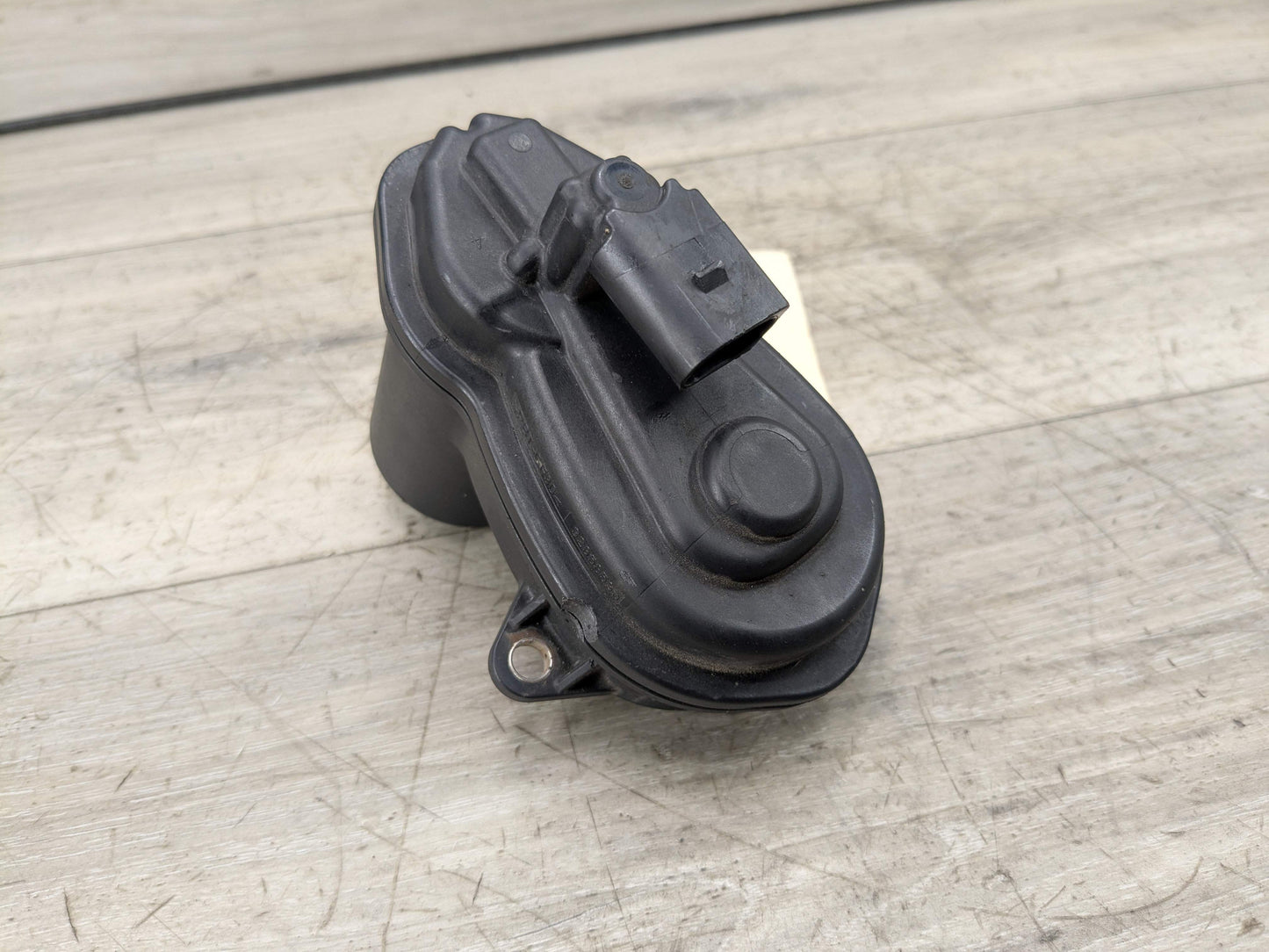 OEM BMW G20 G22 G26 G42 330 M340 430 440 REAR Left Right Brake Caliper Actuator
