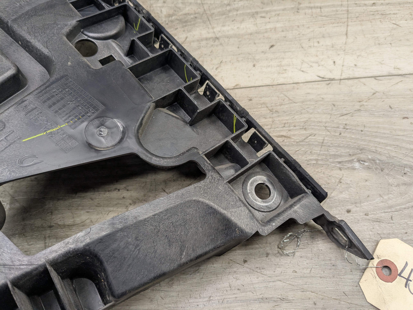 19-22 OEM BMW G20 M SPORT Rear Right Passenger Bumper Support Bracket Mount PAIR