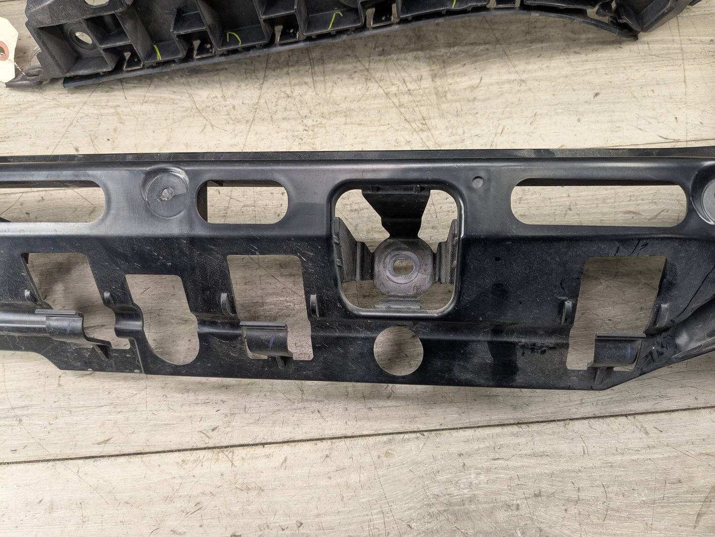 19-22 OEM BMW G20 M SPORT Rear Right Passenger Bumper Support Bracket Mount PAIR