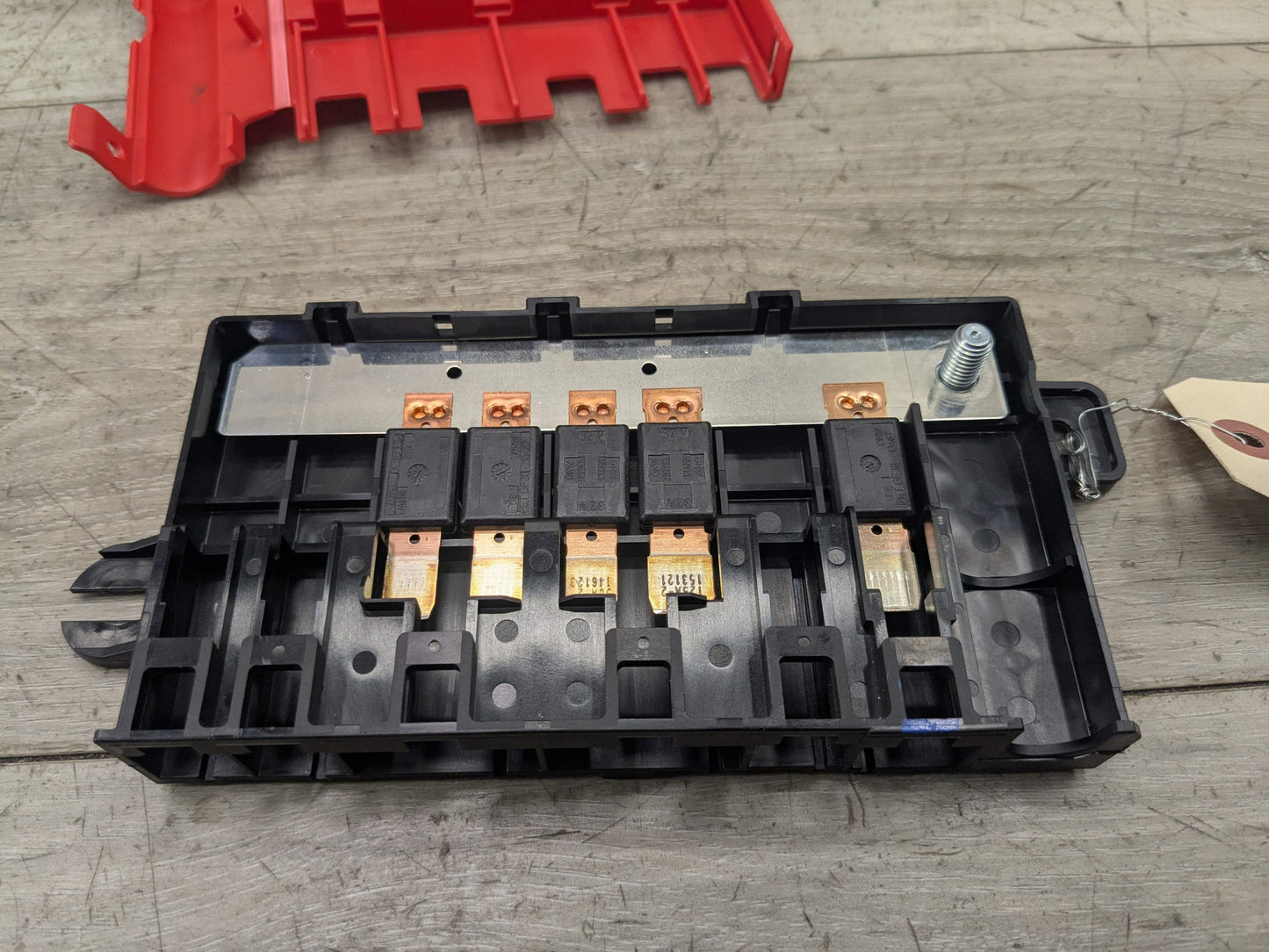 OEM BMW F22 F30 F32 F36 F80 F82 Positive Battery Distributor B+ Power Fuse Box