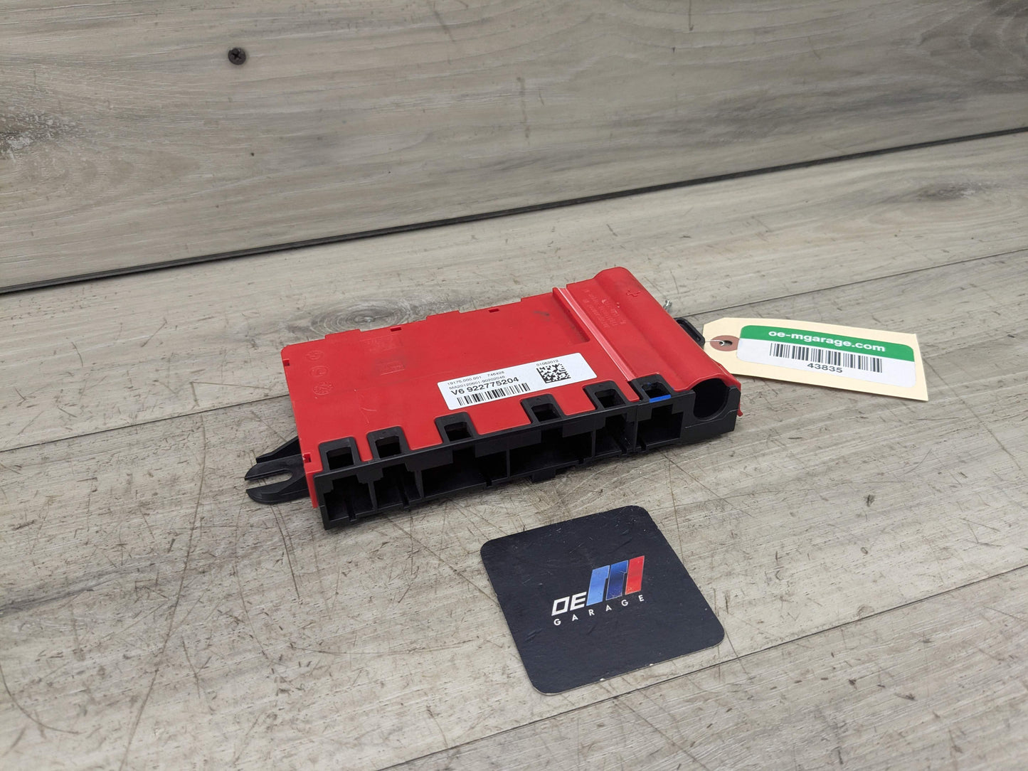 OEM BMW F22 F30 F32 F36 F80 F82 Positive Battery Distributor B+ Power Fuse Box