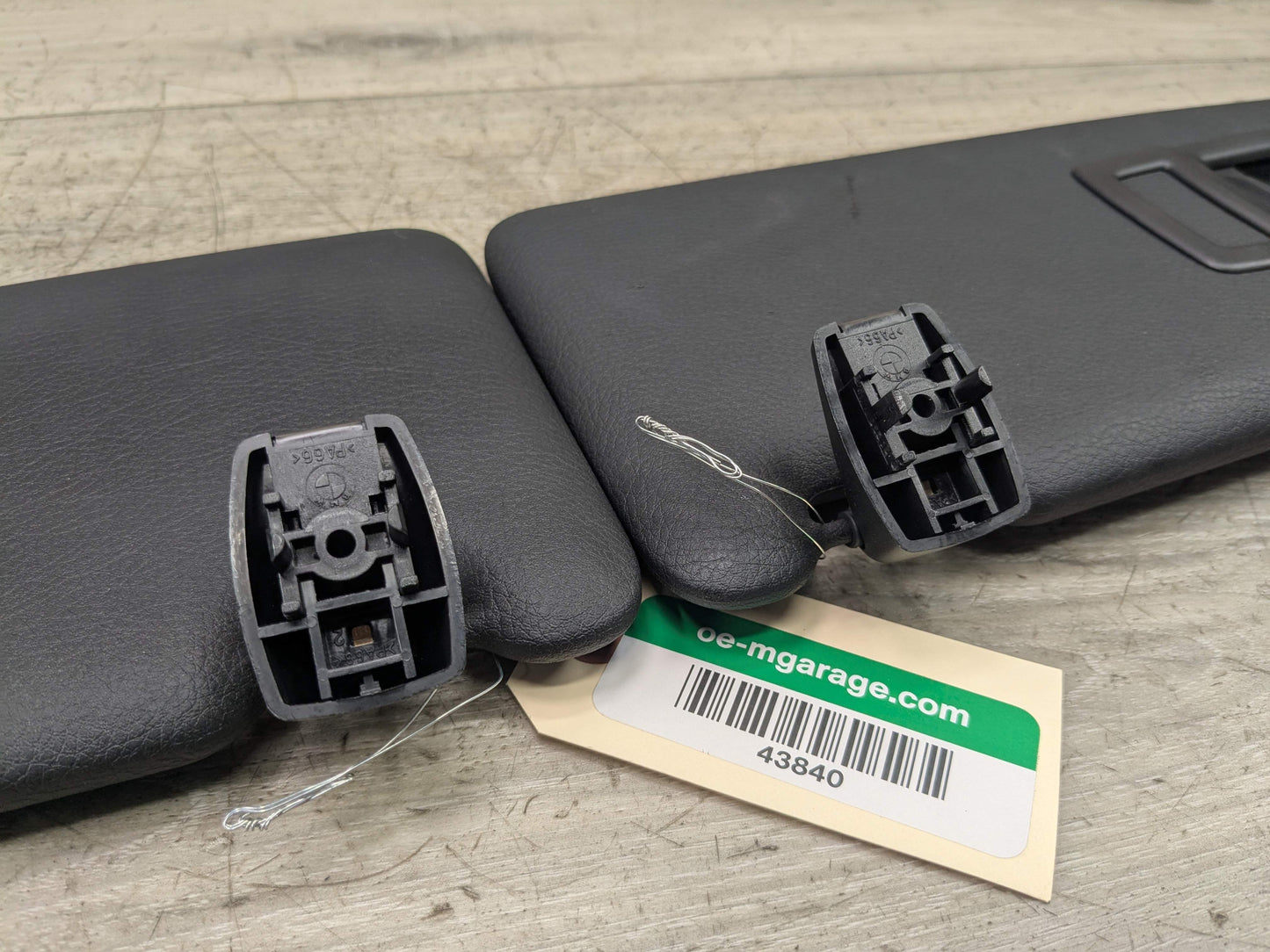 OEM BMW F30 F31 F32 F36 F80 F82 M3 M4 Left Right Interior Sun Visor PAIR Black