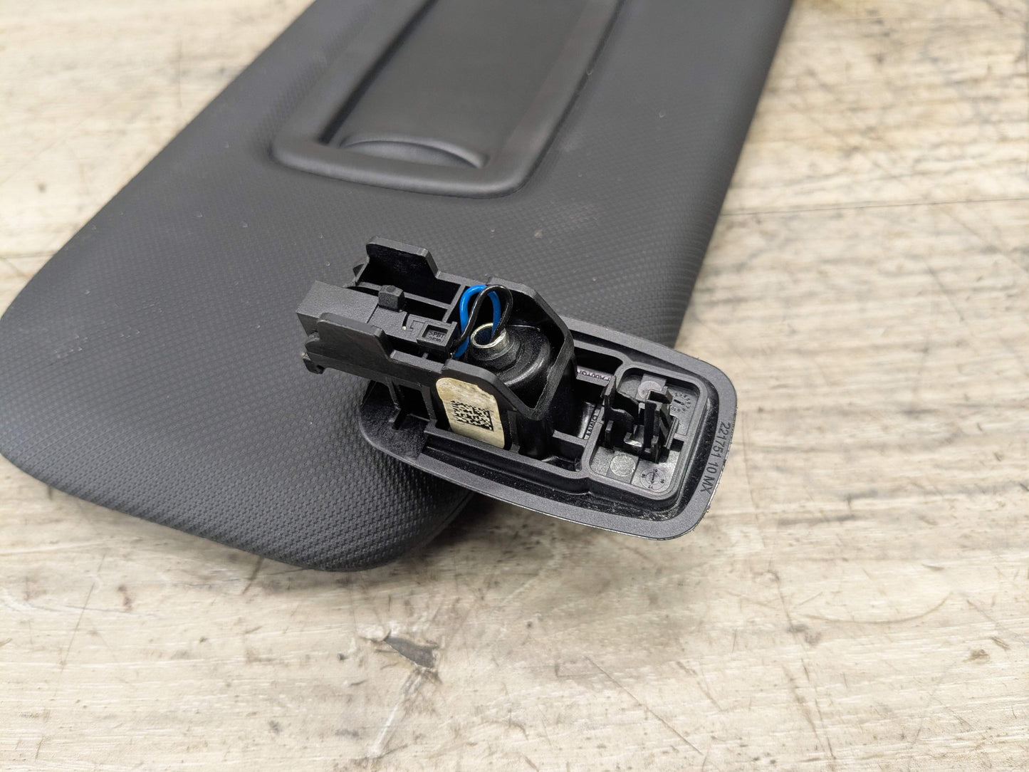 18-21 OEM BMW G01 G02 F97 F98 Right Passenger Side Sun Visor Anthracite Black