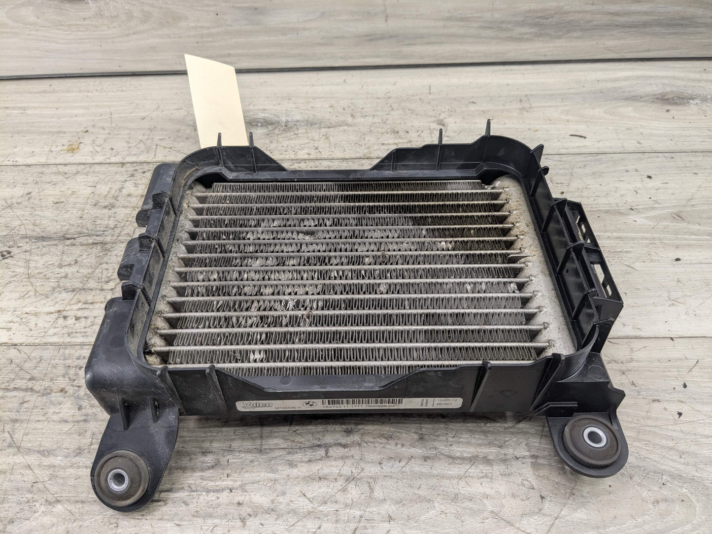 12-15 OEM BMW F22 F30 F32 F34 F36 Engine Oil Cooler Radiator Passenger Right*