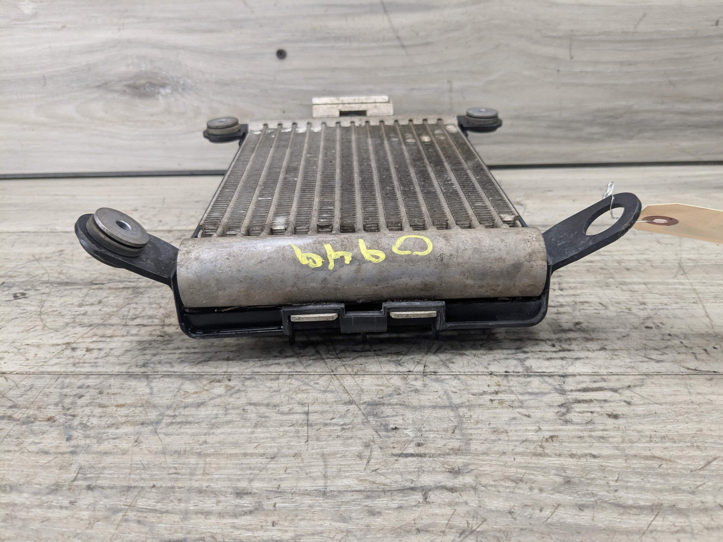 12-15 OEM BMW F22 F30 F32 F34 F36 Engine Oil Cooler Radiator Passenger Right*