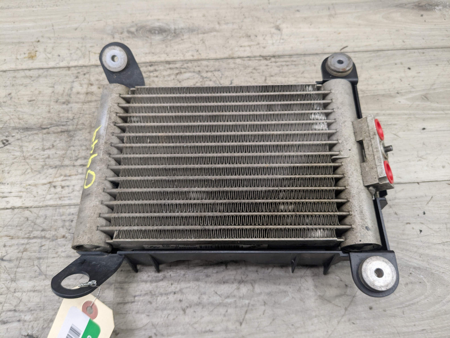 12-15 OEM BMW F22 F30 F32 F34 F36 Engine Oil Cooler Radiator Passenger Right*