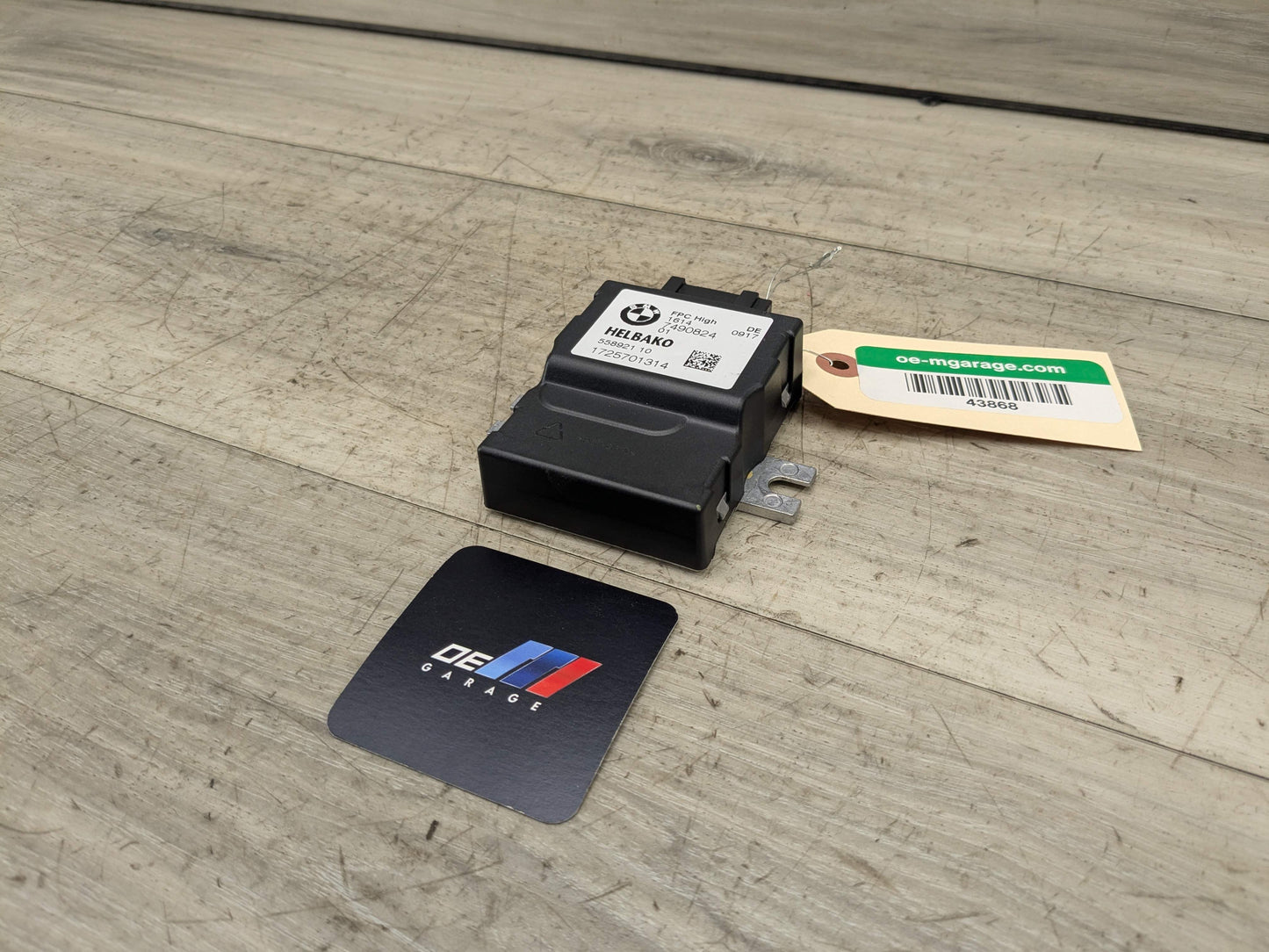 OEM BMW G01 G05 G20 G22 G23 G26 G30 G80 G82 X3 X5 M3 M4 Fuel Pump Control Module