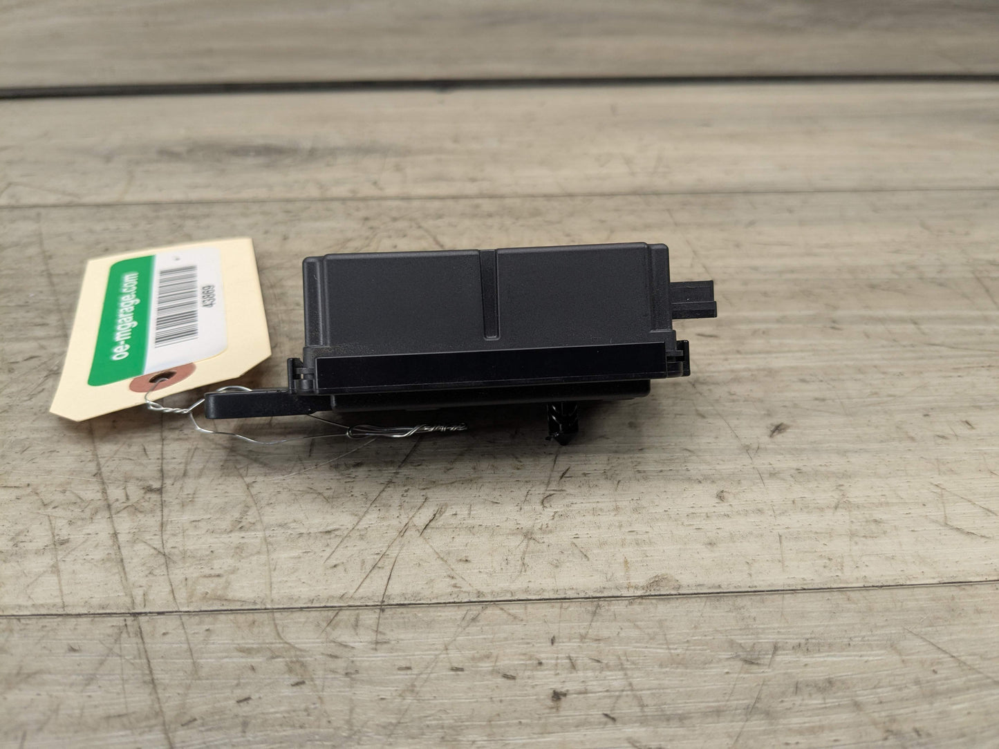 OEM BMW G12 G30 F90 X3 X4 X5 X6 740 Radio Remote Control Receiver Module Unit