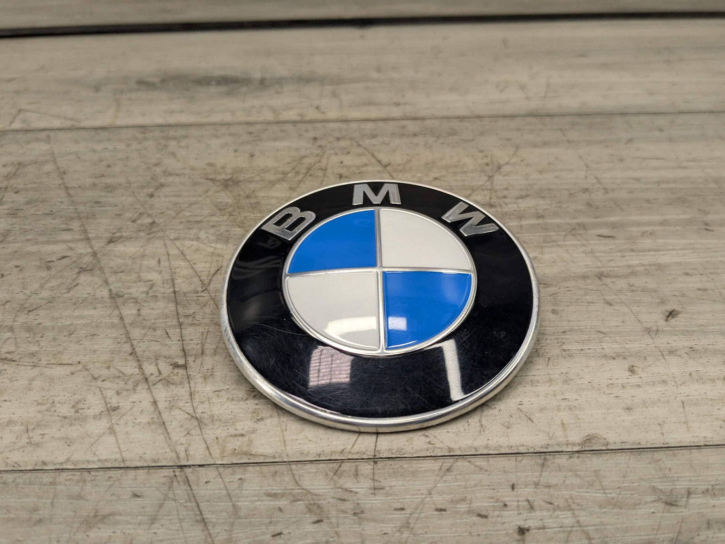 OEM BMW G01 G05 G20 G30 X3 X5 Hood Trunk Liftgate Emblem Badge Symbol Logo 82mm