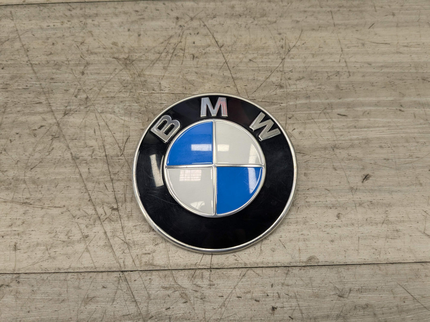 OEM BMW G01 G05 G20 G30 X3 X5 Hood Trunk Liftgate Emblem Badge Symbol Logo 82mm