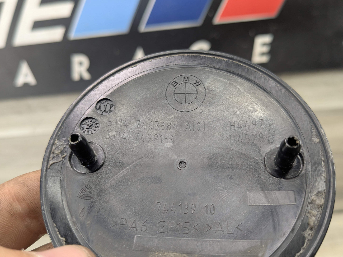 OEM BMW G01 G05 G20 G30 X3 X5 Hood Trunk Liftgate Emblem Badge Symbol Logo 82mm