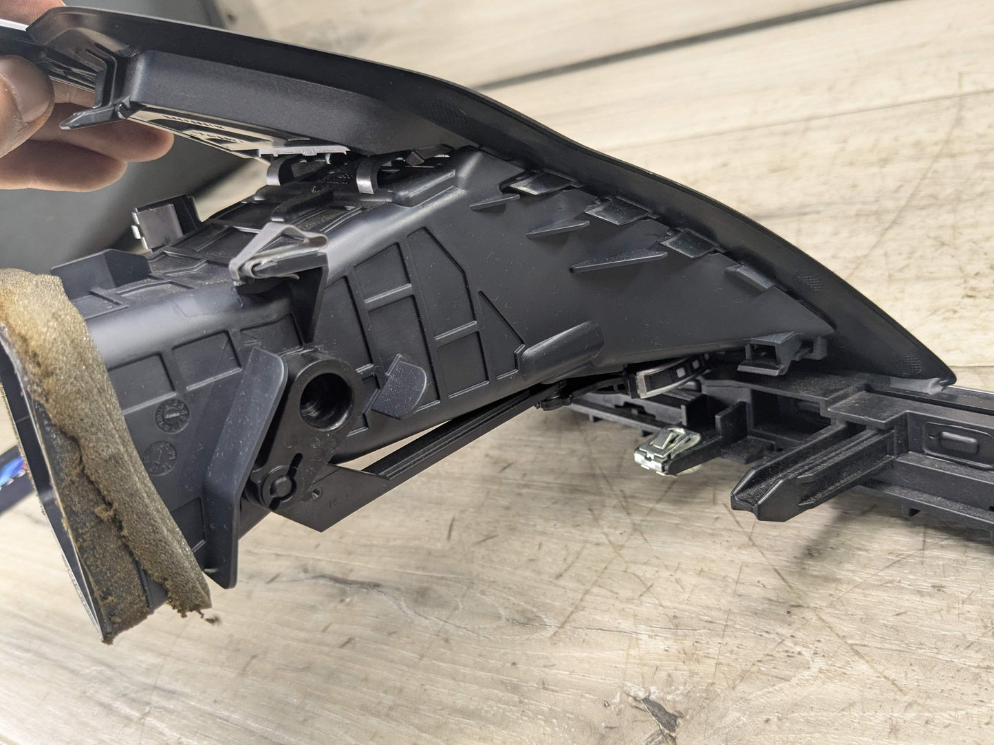 18-21 OEM BMW G01 G02 X3 X4 Dashboard Right Passenger Air Vent Grille w/ Trim