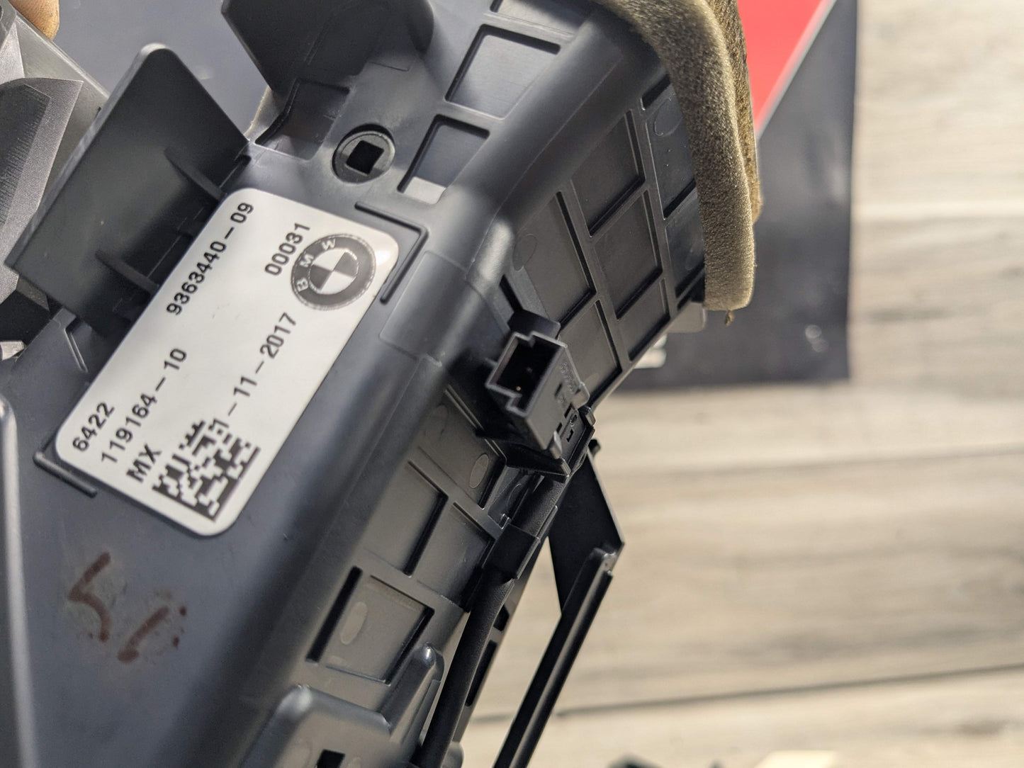 18-21 OEM BMW G01 G02 X3 X4 Dashboard Right Passenger Air Vent Grille w/ Trim