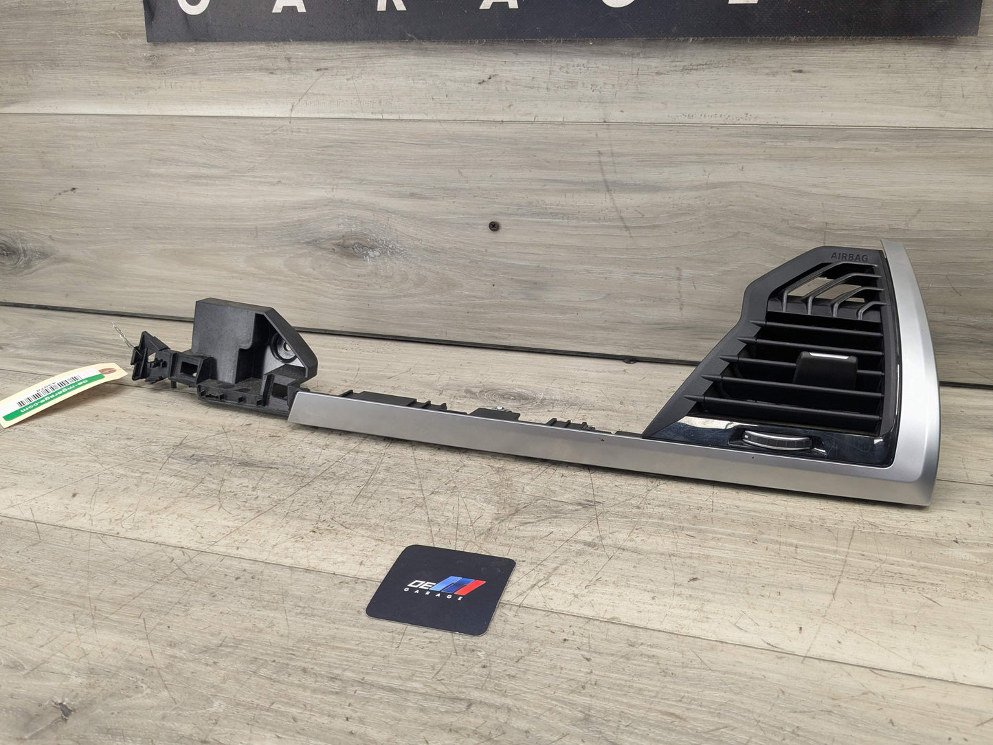 18-21 OEM BMW G01 G02 X3 X4 Dashboard Right Passenger Air Vent Grille w/ Trim