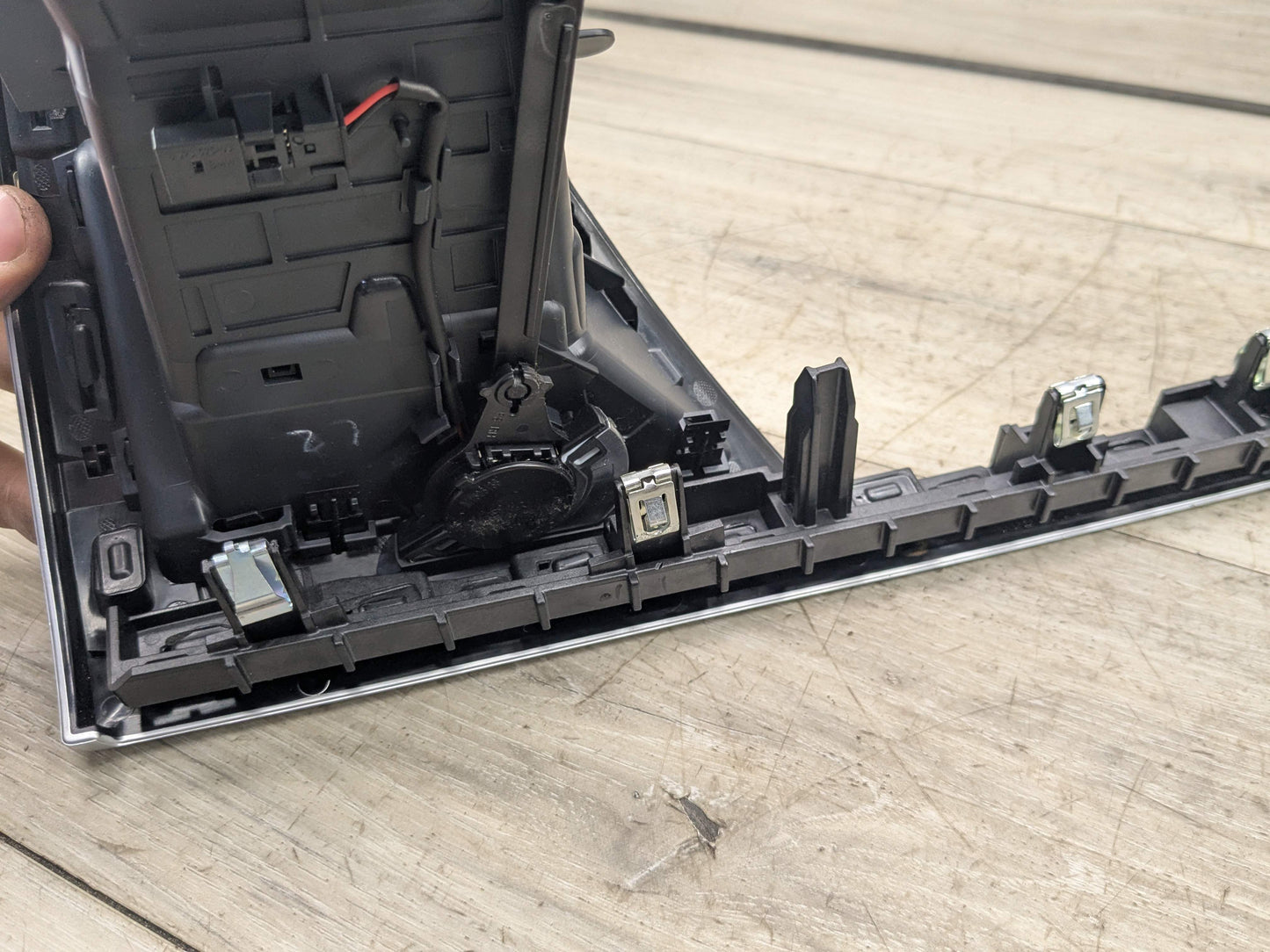 18-21 OEM BMW G01 G02 X3 X4 Dashboard Right Passenger Air Vent Grille w/ Trim