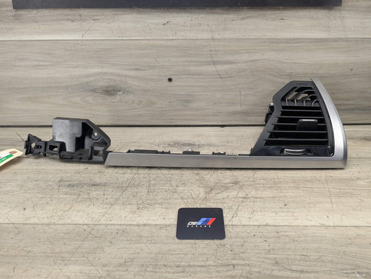 18-21 OEM BMW G01 G02 X3 X4 Dashboard Right Passenger Air Vent Grille w/ Trim