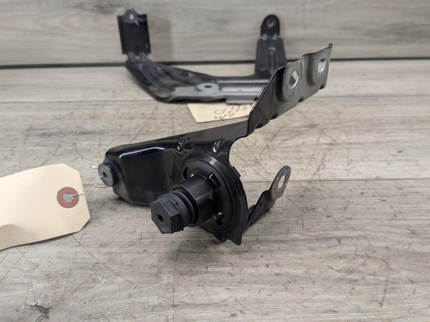 18-24 OEM BMW G01 G02 F97 F98 X3 X4 Left Driver Fender Wing Holder Bracket SET