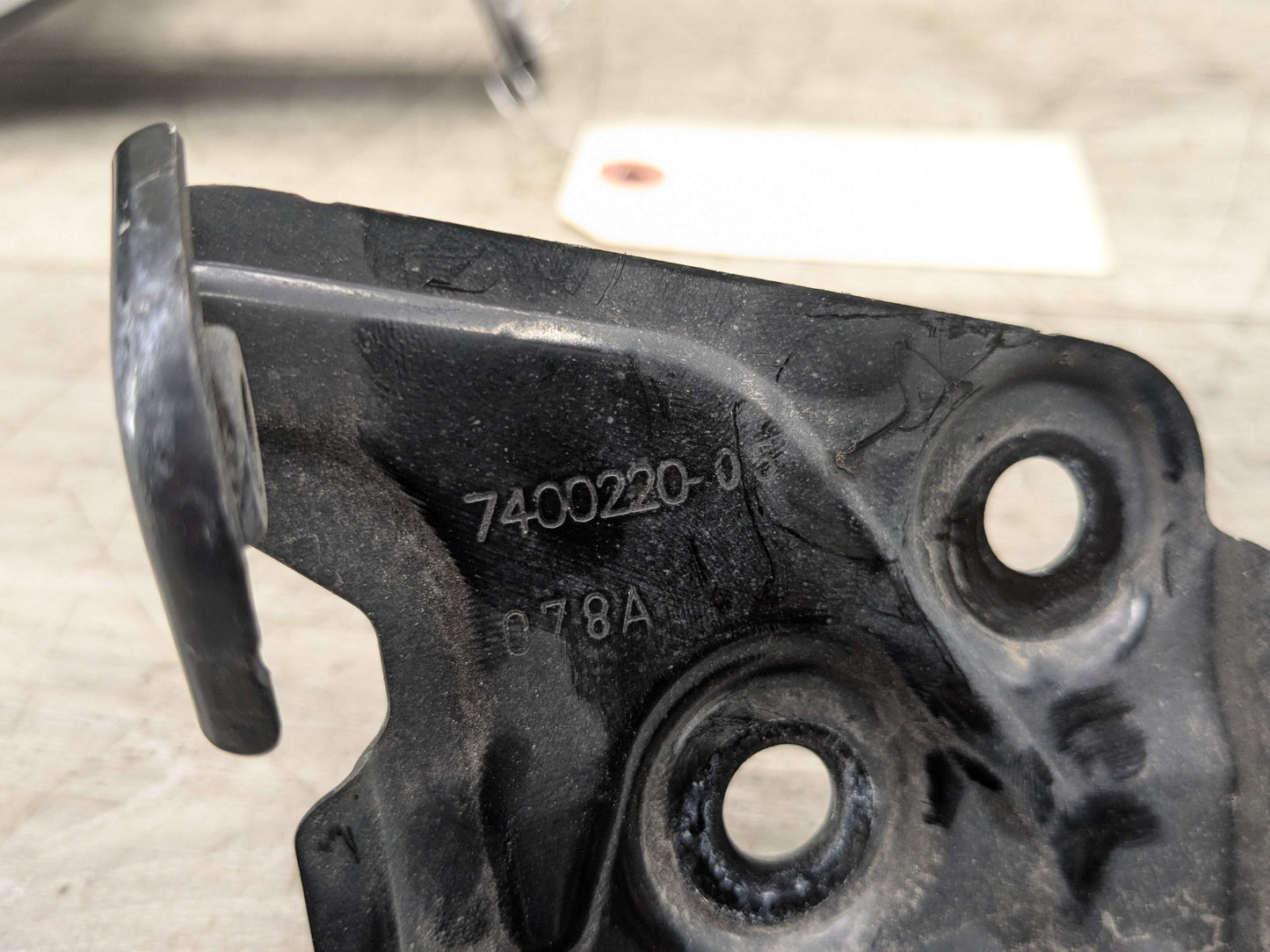 18-24 OEM BMW G01 G02 F97 X3 X4 Right Passenger Fender Wing Holder Bracket SET