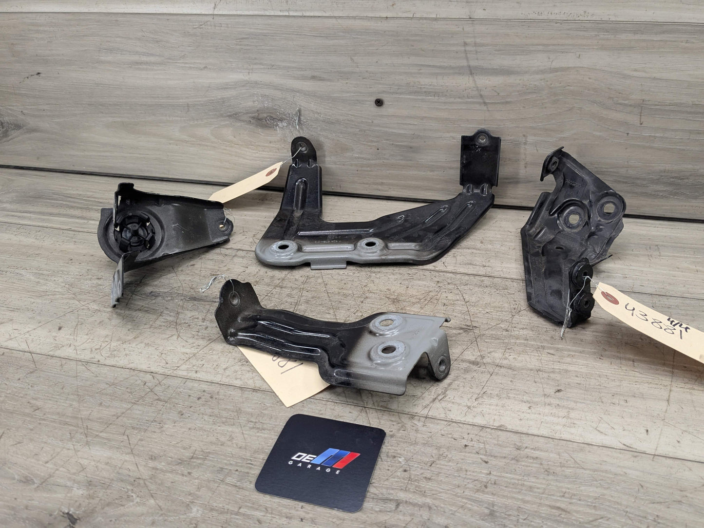 18-24 OEM BMW G01 G02 F97 X3 X4 Right Passenger Fender Wing Holder Bracket SET