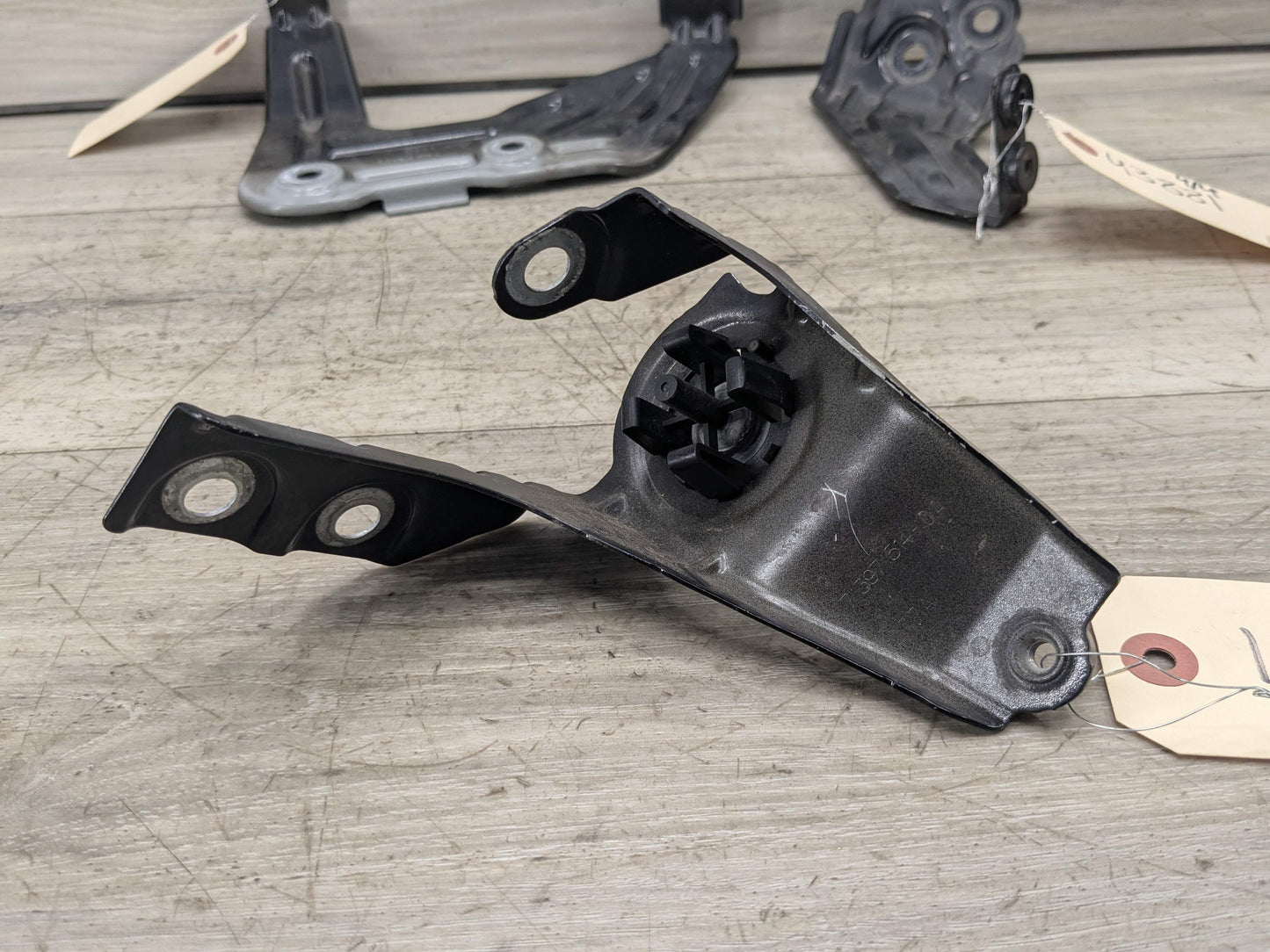 18-24 OEM BMW G01 G02 F97 X3 X4 Right Passenger Fender Wing Holder Bracket SET