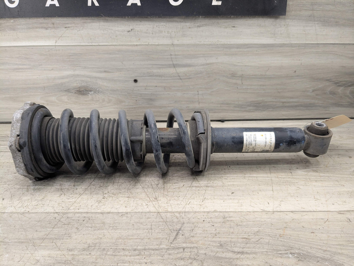 18-24 OEM BMW G01 X3 30i 30iX REAR Left or Right Spring Strut Shock Absorber