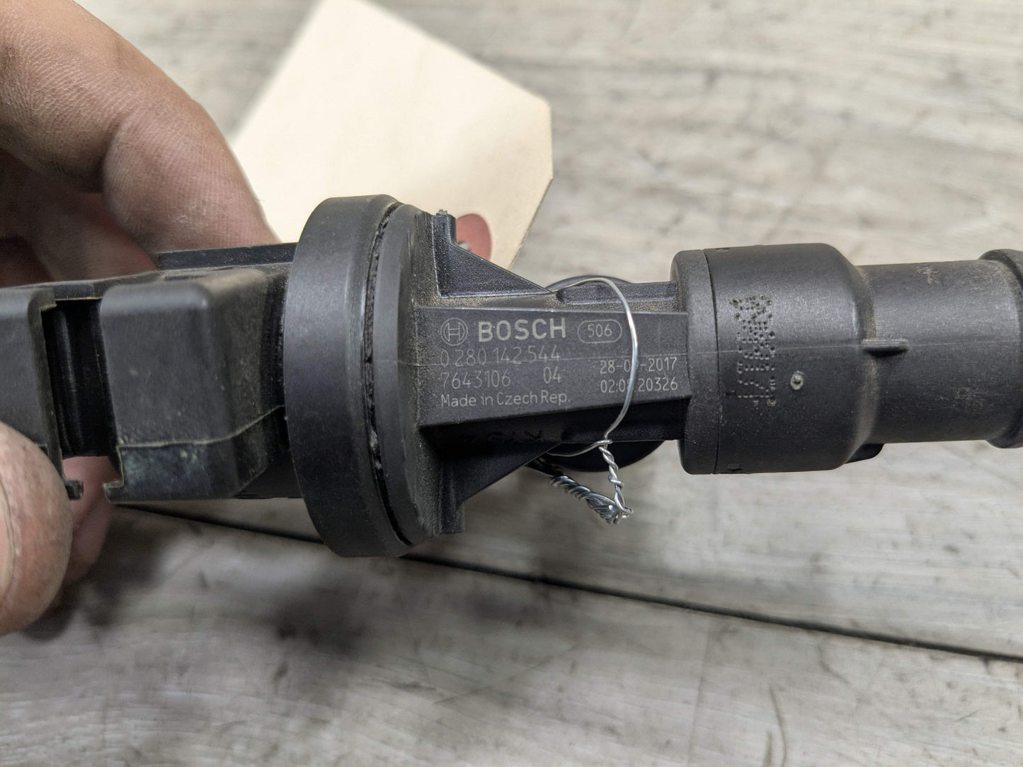 OEM BMW F22 F30 F32 G01 G05 G12 G20 G30 Fuel Tank Vapor Breather Valve B46 B58