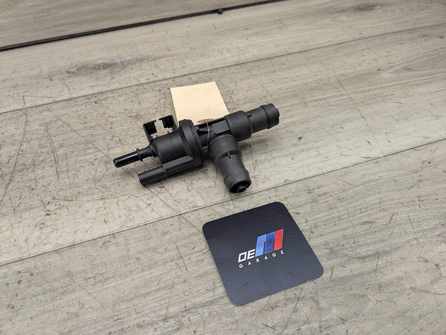 OEM BMW F22 F30 F32 G01 G05 G12 G20 G30 Fuel Tank Vapor Breather Valve B46 B58