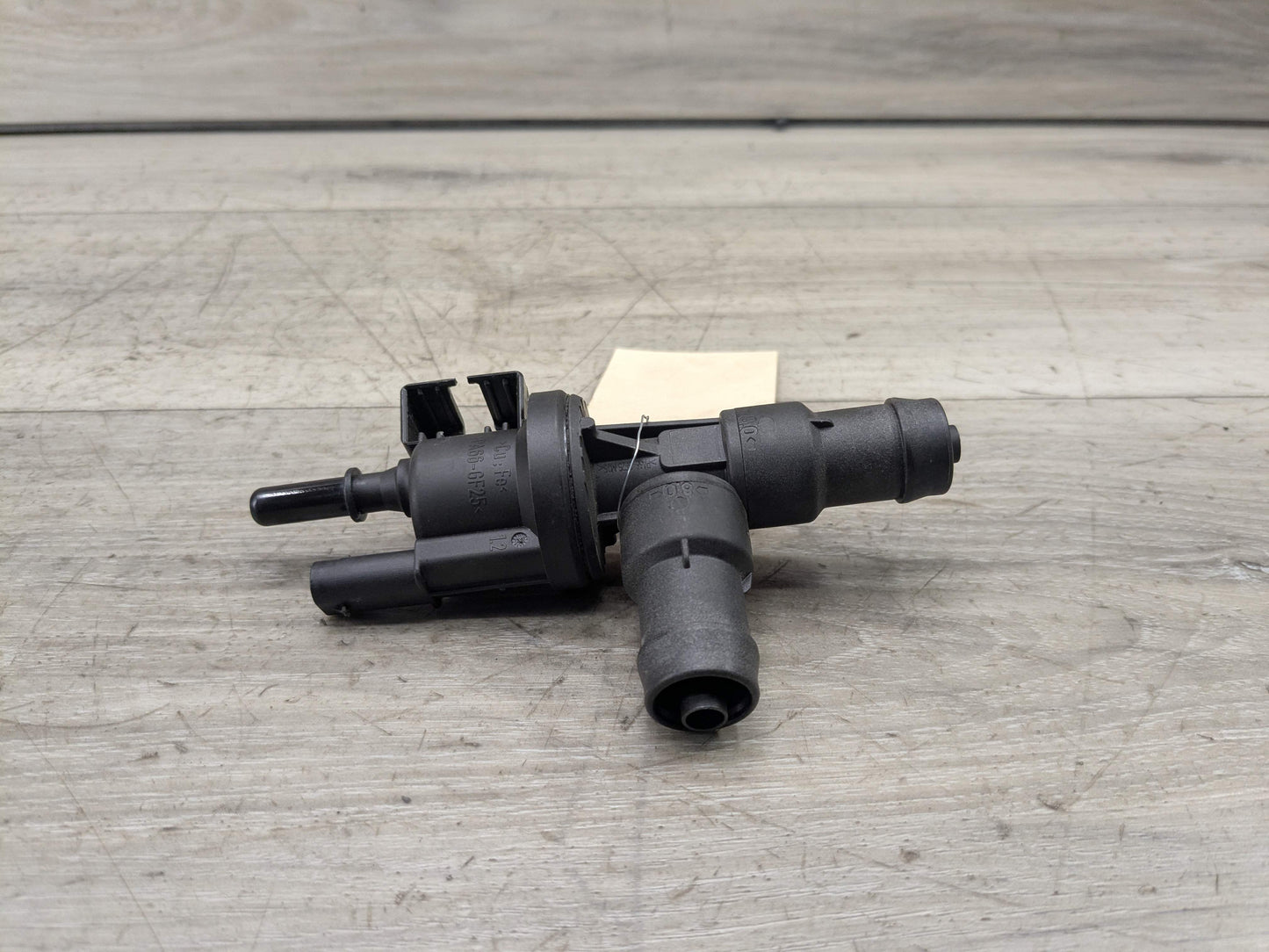 OEM BMW F22 F30 F32 G01 G05 G12 G20 G30 Fuel Tank Vapor Breather Valve B46 B58