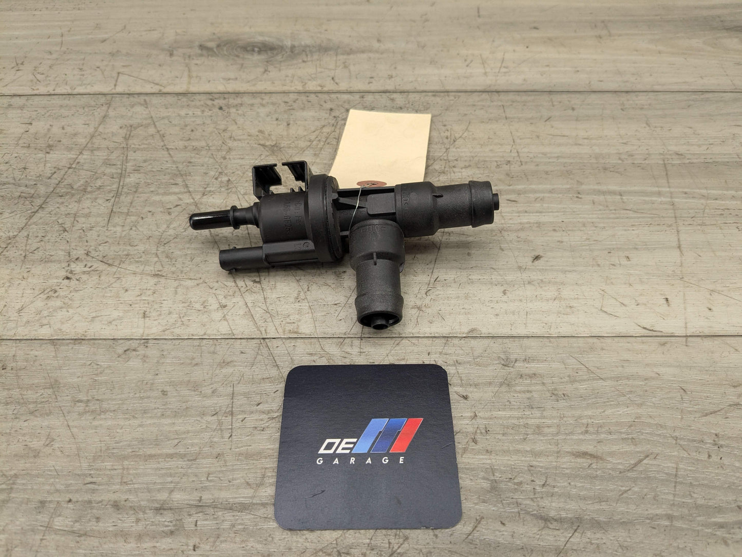 OEM BMW F22 F30 F32 G01 G05 G12 G20 G30 Fuel Tank Vapor Breather Valve B46 B58