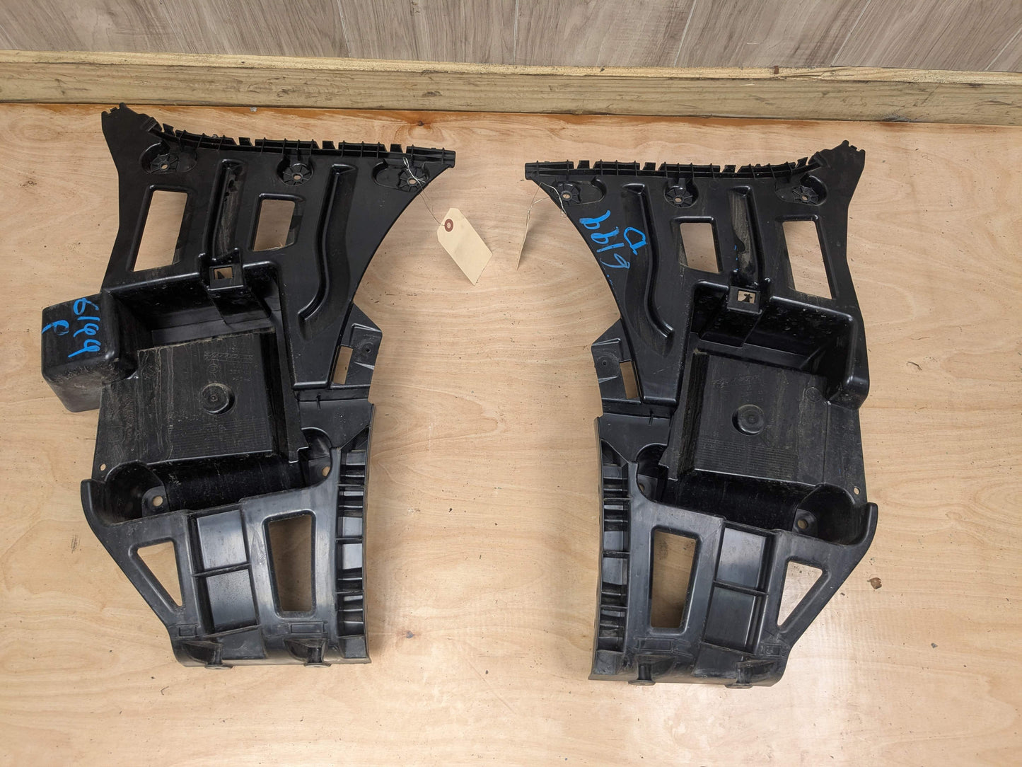 16-22 OEM BMW F48 X1 Rear Bumper Left Right Side Bracket Mount Support PAIR