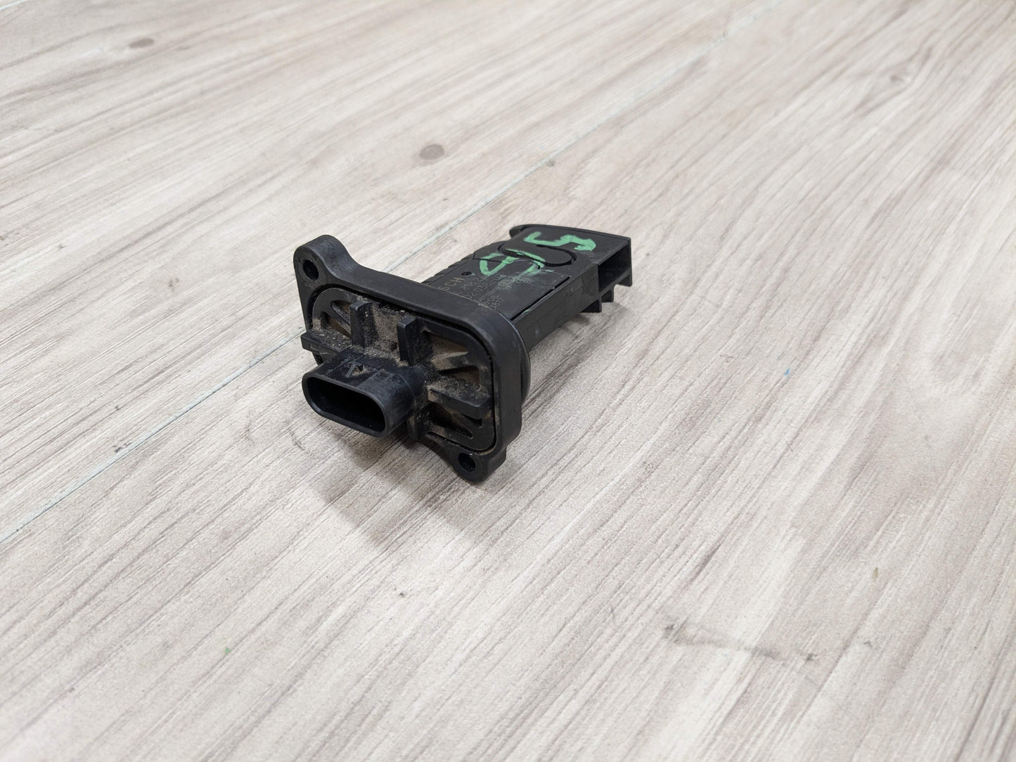 OEM BMW F10 F15 F30 F32 F48 F80 Engine N20 N26 MAF Mass Air Flow Sensor Meter