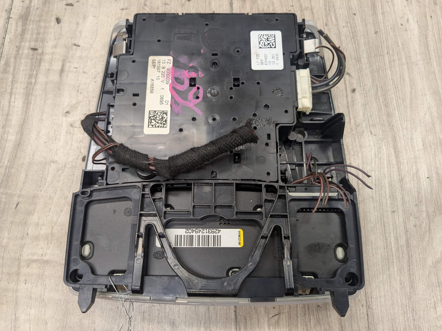 OEM BMW F22 F30 F32 F36 F80 F82 M4 Headliner Roof Console Dome Light SOS Switch