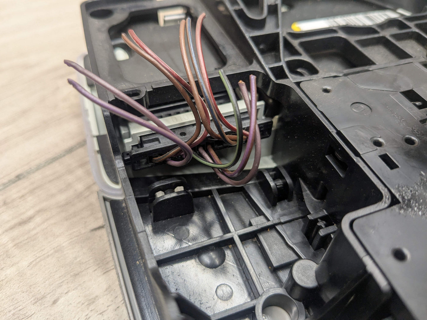 OEM BMW F22 F30 F32 F36 F80 F82 M4 Headliner Roof Console Dome Light SOS Switch