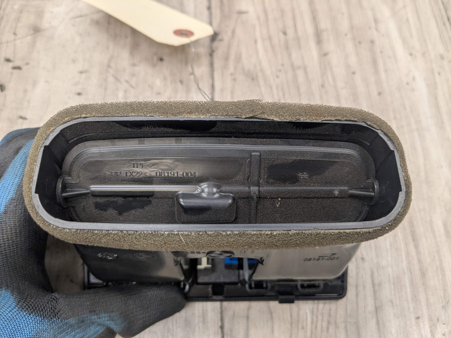 OEM BMW F22 F30 F32 F36 F80 F82 M3 M4 Rear AC Air Vent Trim Cover Panel Black