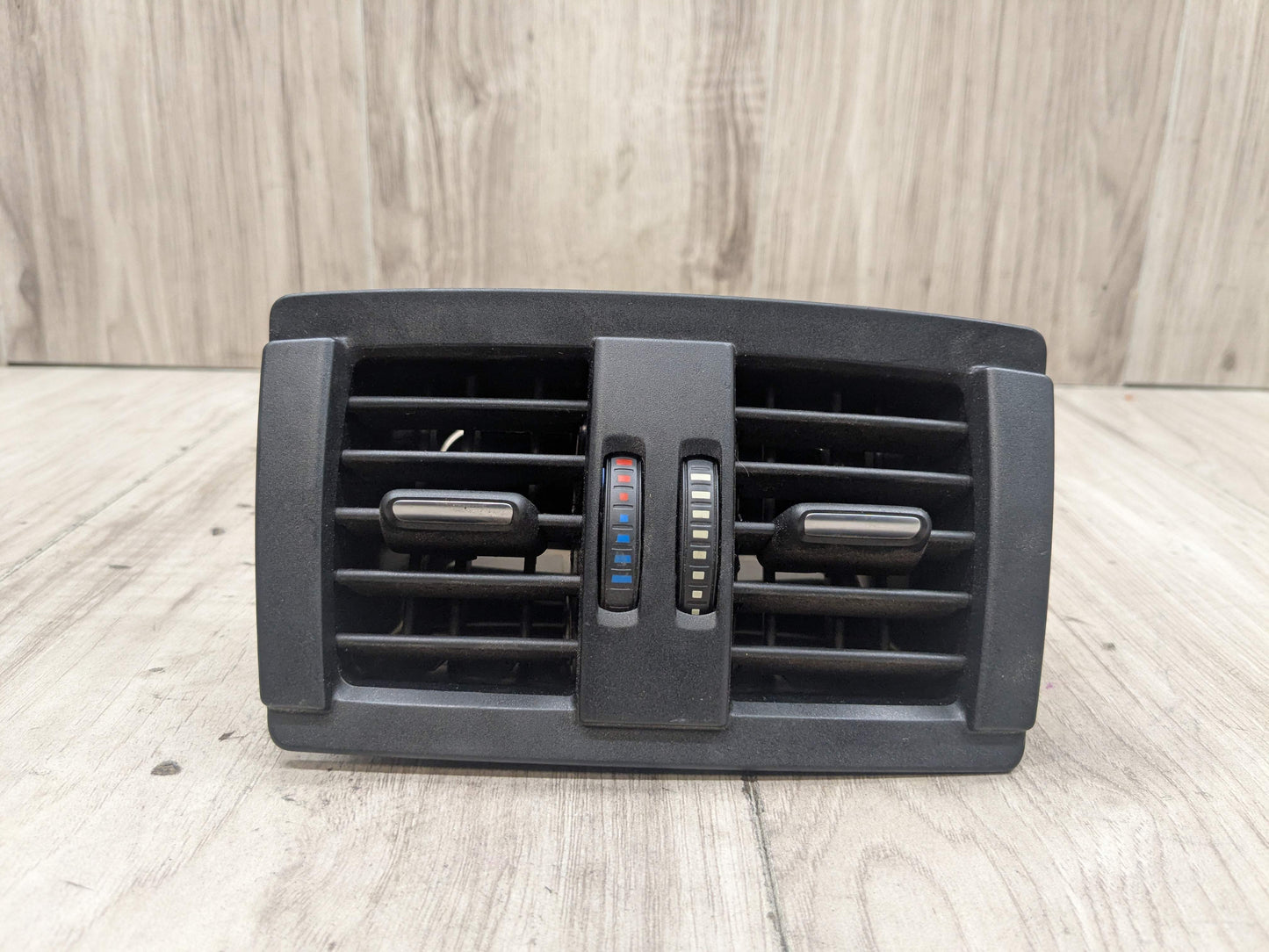 OEM BMW F22 F30 F32 F36 F80 F82 M3 M4 Rear AC Air Vent Trim Cover Panel Black