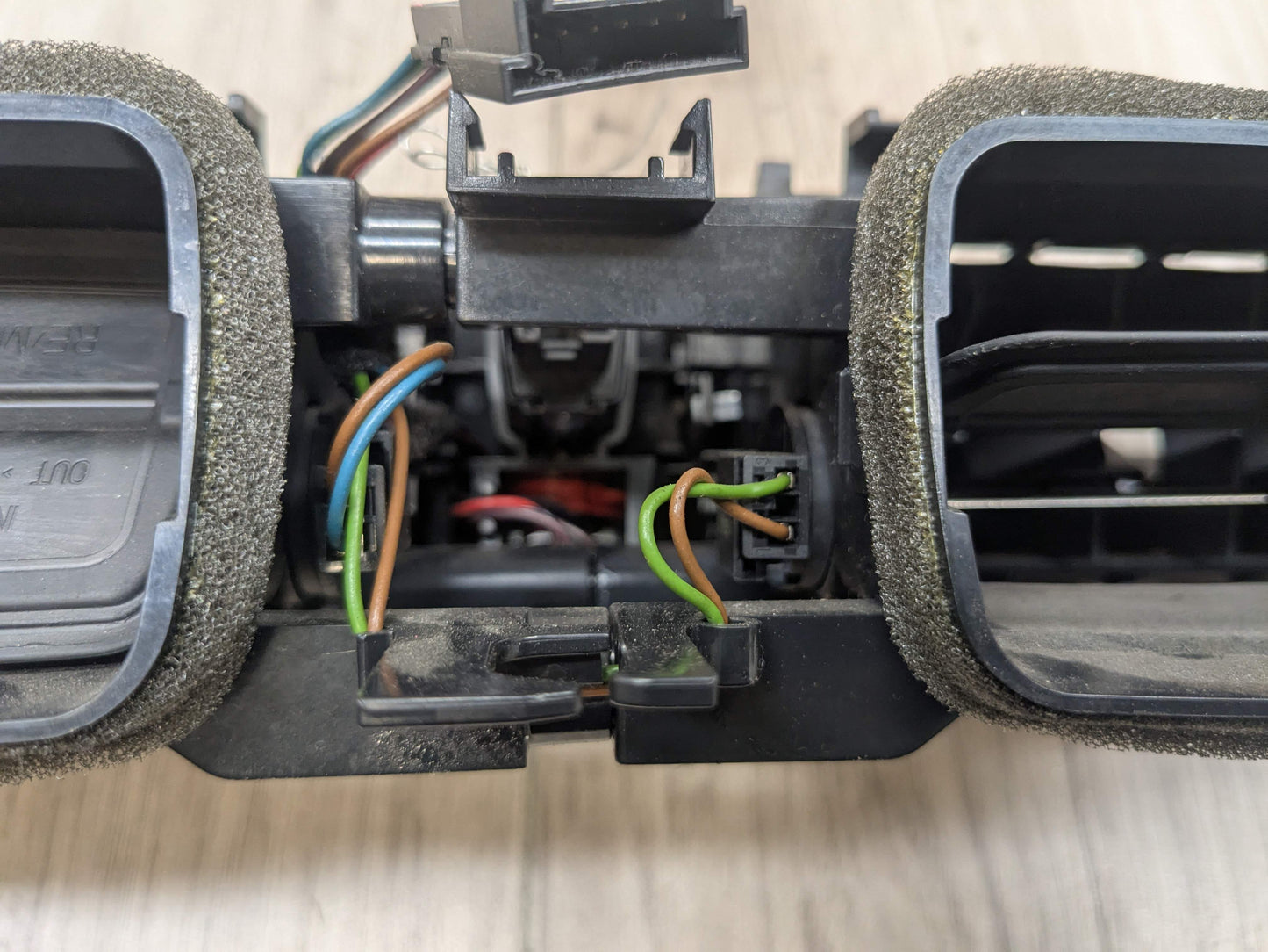 OEM BMW F30 F32 F33 F36 F80 F82 F83 M3 M4 Front Dash Central AC Air Vent Grille