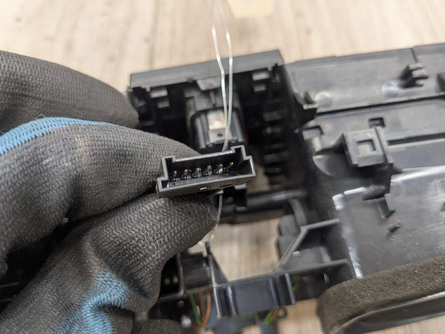 OEM BMW F30 F32 F33 F36 F80 F82 F83 M3 M4 Front Dash Central AC Air Vent Grille