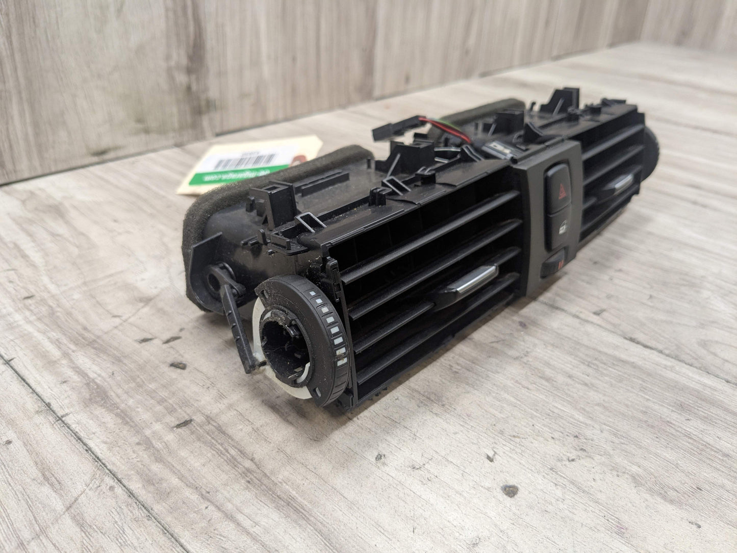 OEM BMW F30 F32 F33 F36 F80 F82 F83 M3 M4 Front Dash Central AC Air Vent Grille