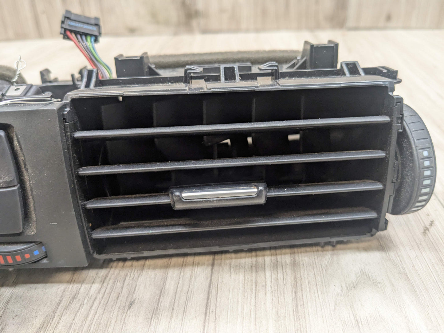 OEM BMW F30 F32 F33 F36 F80 F82 F83 M3 M4 Front Dash Central AC Air Vent Grille