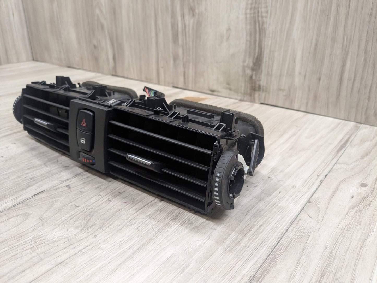 OEM BMW F30 F32 F33 F36 F80 F82 F83 M3 M4 Front Dash Central AC Air Vent Grille