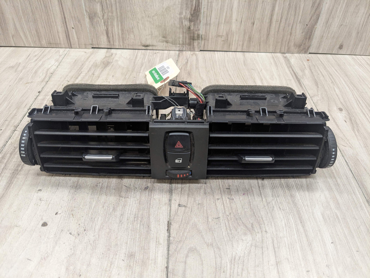 OEM BMW F30 F32 F33 F36 F80 F82 F83 M3 M4 Front Dash Central AC Air Vent Grille