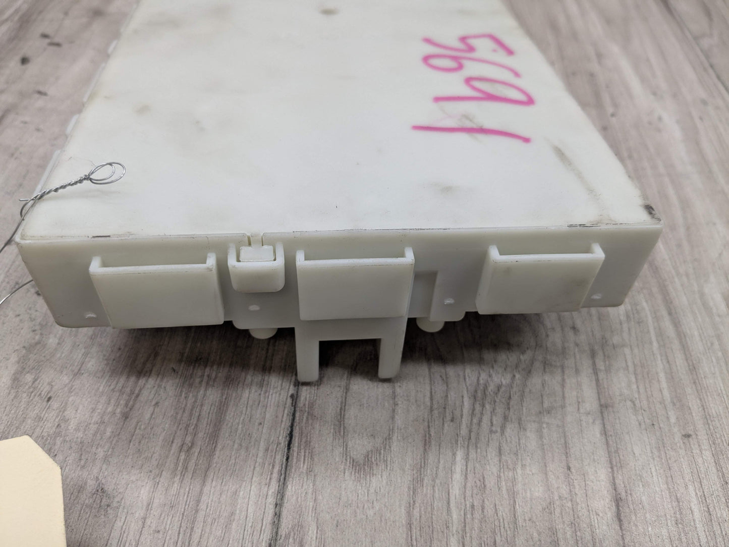 OEM BMW F22 F23 F30 F32 F33 F36 F80 F82 F83 Body Control Junction Box Module FEM