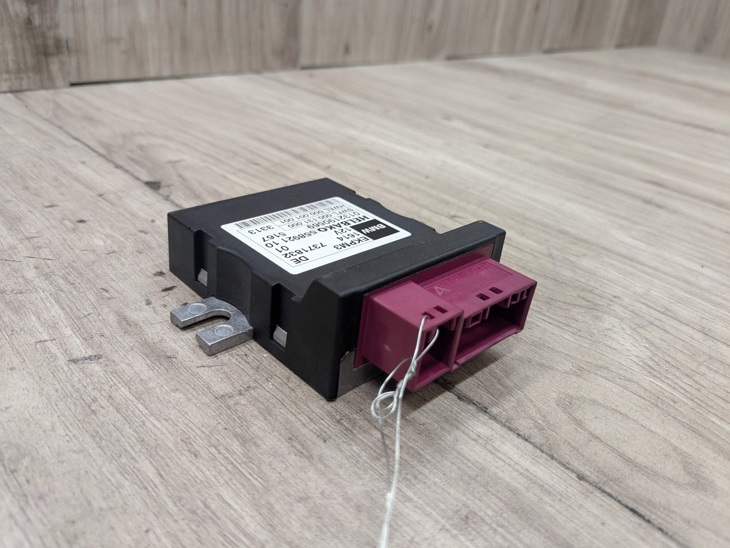 OEM BMW F02 F10 F22 F30 F36 N20 N55 Helbako Fuel Pump Relay Control Module EKPM3