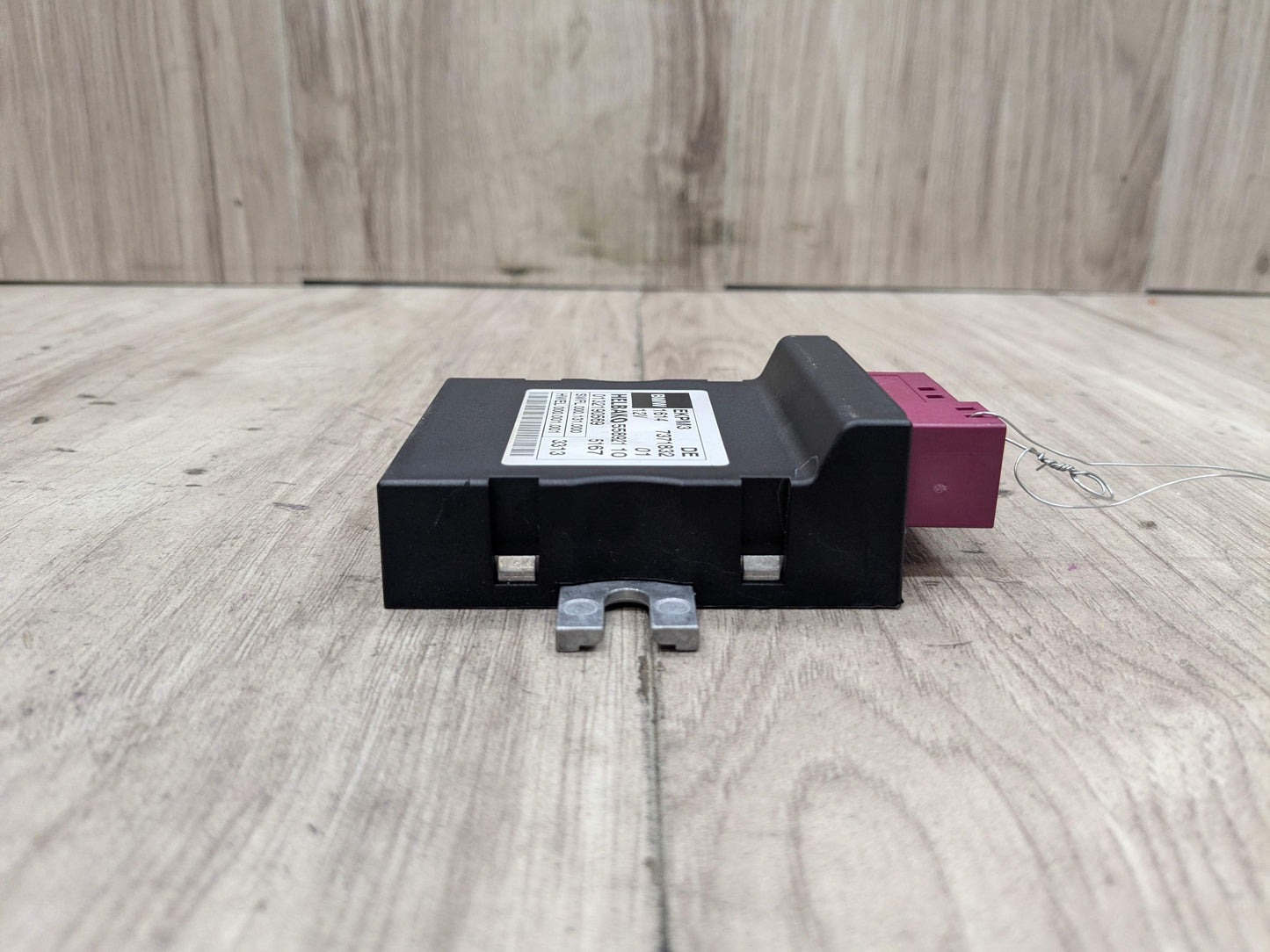 OEM BMW F02 F10 F22 F30 F36 N20 N55 Helbako Fuel Pump Relay Control Module EKPM3