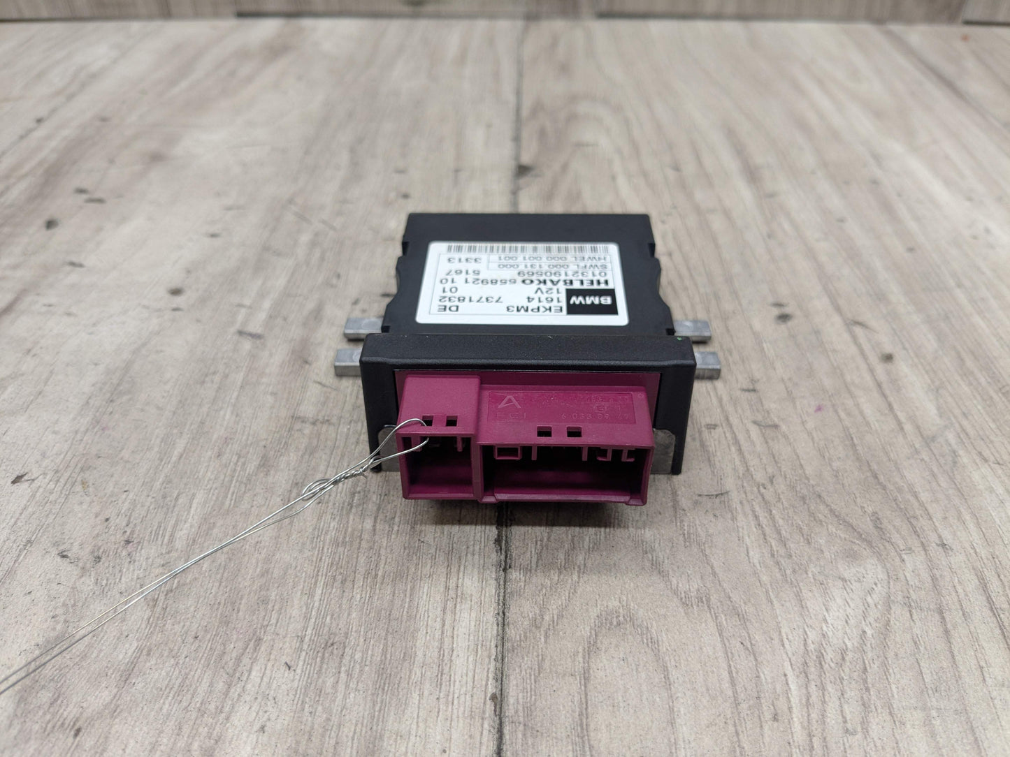 OEM BMW F02 F10 F22 F30 F36 N20 N55 Helbako Fuel Pump Relay Control Module EKPM3