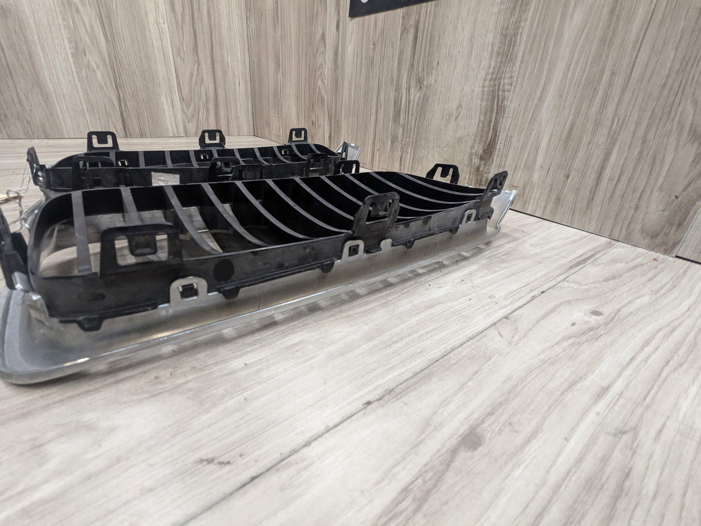 OEM BMW F30 F31 328 330 335 340 Front Left Right Upper Bumper Kidney Grilles SET